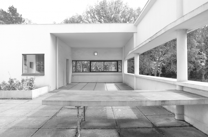 VILLA SAVOYE by LE CORBUSIER (c) Michael Dürr - 11.59.38